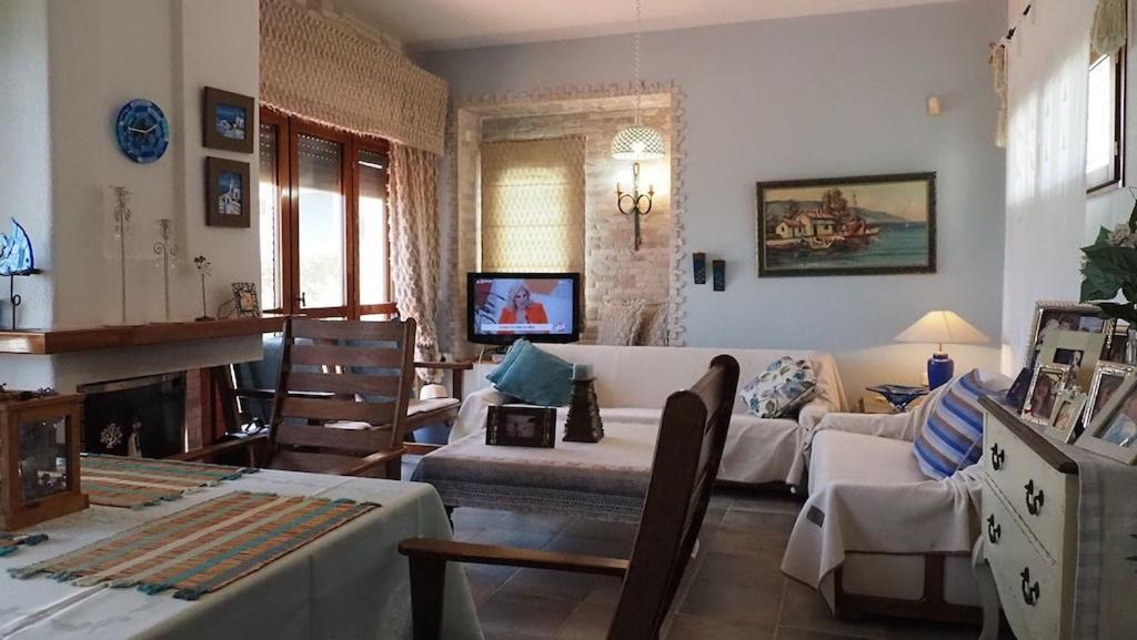Yades Elegant 2 Minutes Away From The Case de vacanță