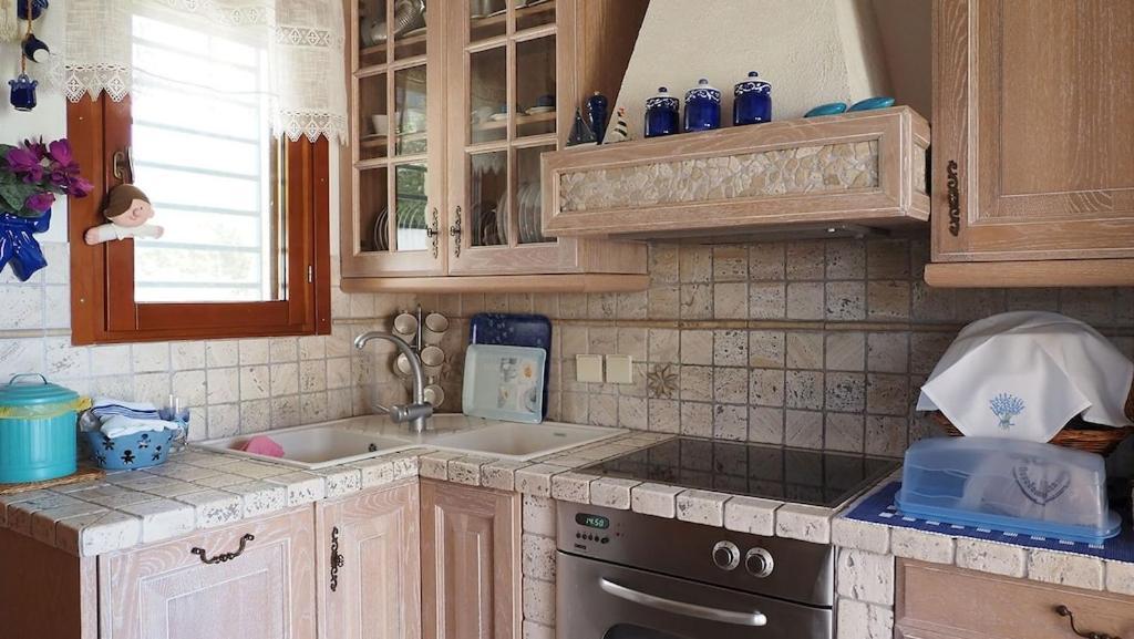 Case de vacanță Yades Elegant 2 Minutes Away From The Kallithea (Chalkidiki)