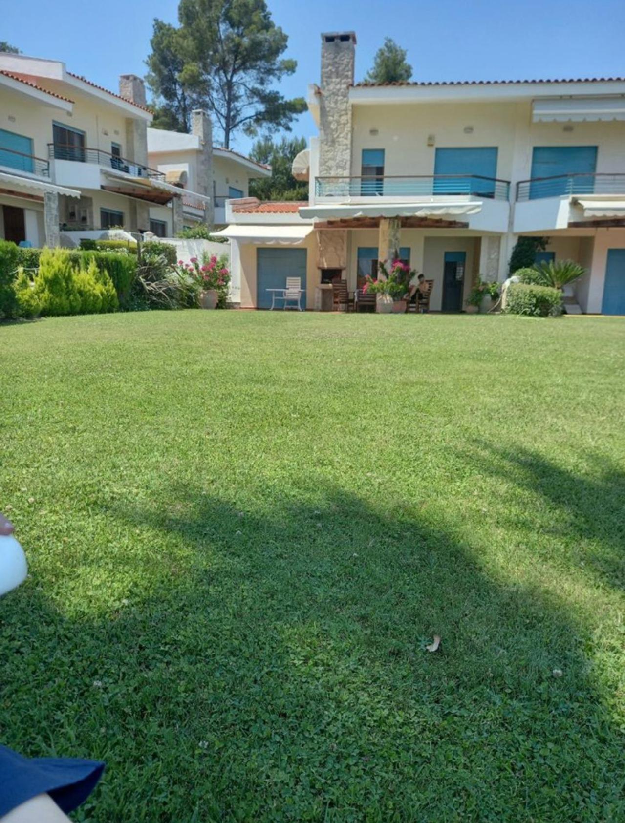 Case de vacanță Yades Elegant 2 Minutes Away From The *